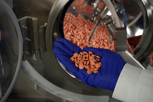 Labcoat™ GEN II Coating Systems (0.4 kg - 15 kg) - Image 4